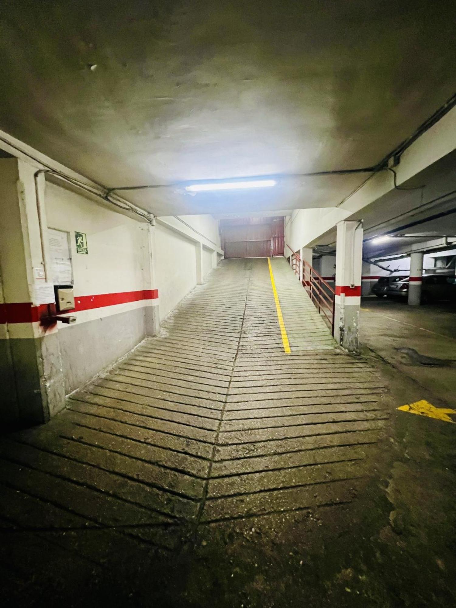 A Orillas Del Pilar Con Parking Saragoça Exterior foto